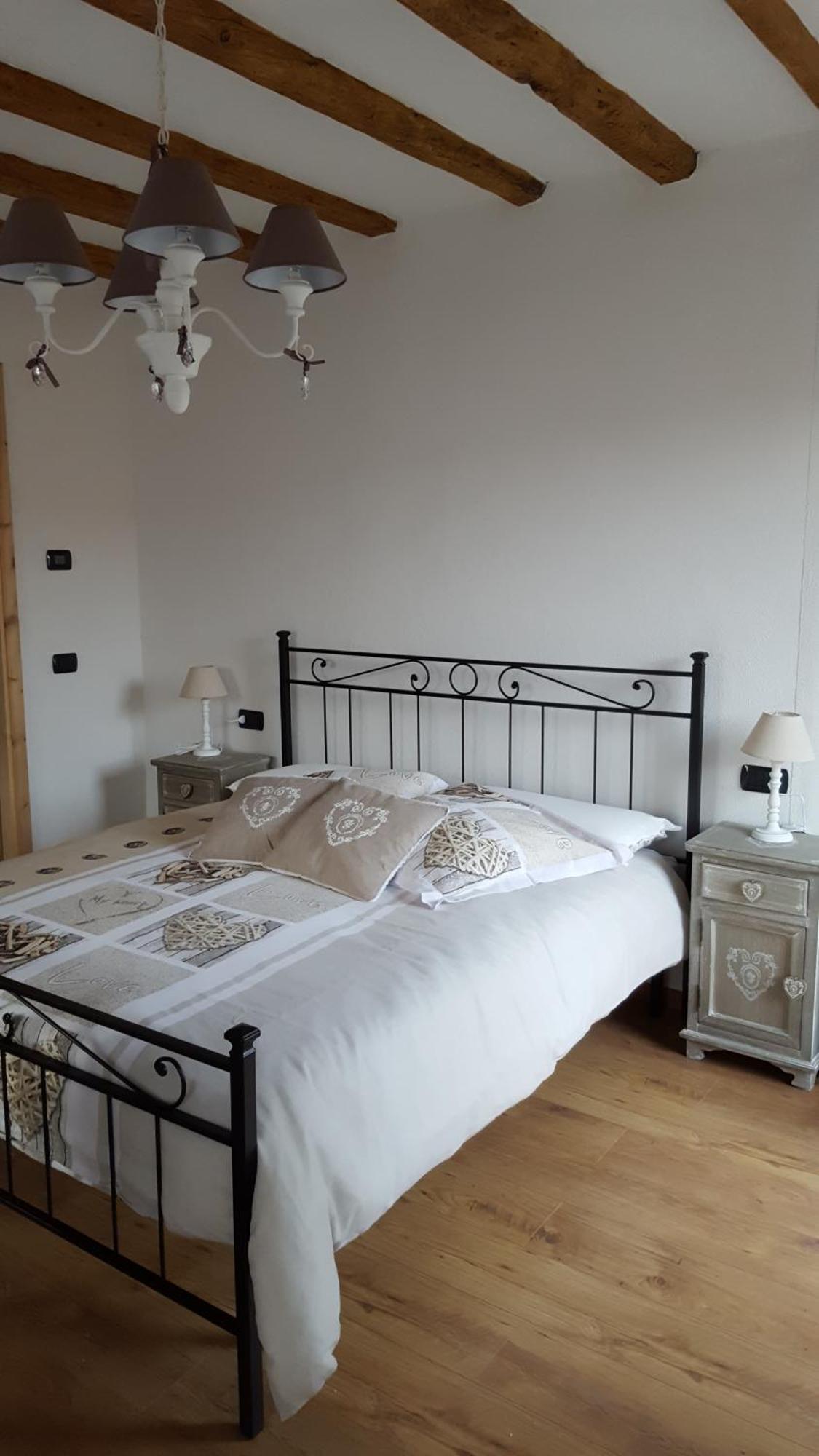 B&B Ca'Suana Lanzo dʼIntelvi Buitenkant foto