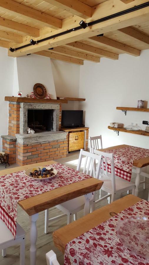 B&B Ca'Suana Lanzo dʼIntelvi Buitenkant foto