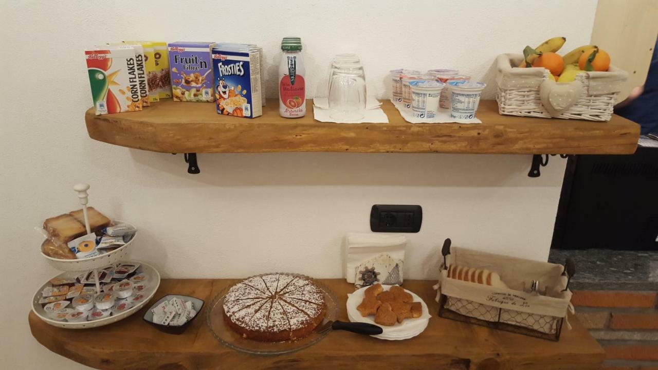 B&B Ca'Suana Lanzo dʼIntelvi Buitenkant foto